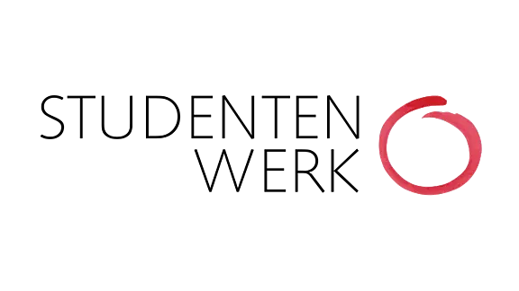 Logo des Studentenwerks, das den Namen „STUDENTENWERK“ in moderner Schrift zeigt. Rechts daneben befindet sich ein roter, geschwungener Punkt. Das Design vermittelt einen professionellen und einladenden Eindruck für die Zielgruppe.