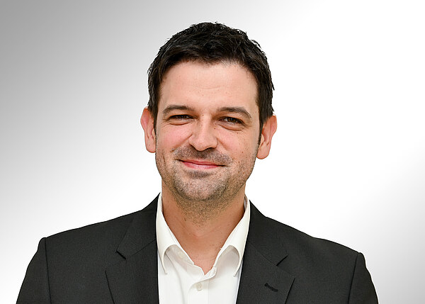 Stellvertretender Pflegedirektor Dominik Beck