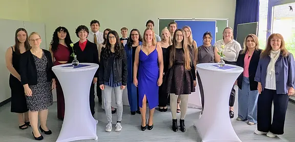 Abschlussfeier des Kurses 54 der Berufsfachschule für Medizinische Technologen für Laboratoriumsanalytik
