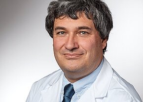 Dr. med. Claus Steppert